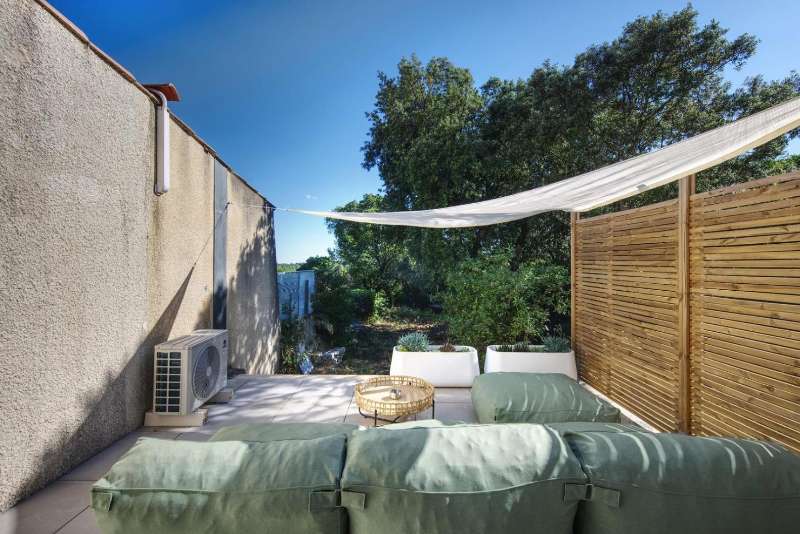 Emeraude ~ Jardin ~ Parking ~ Climatisation Apartment Nimes